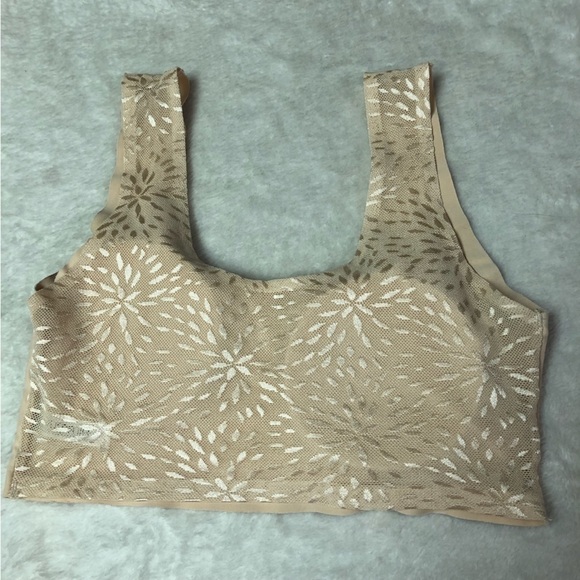 Yummie Nude Bralette With Lace Size Small - Picture 4 of 10